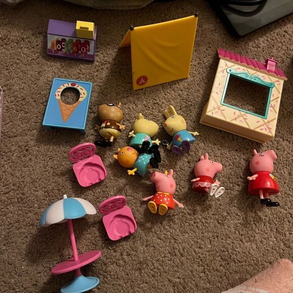 Peppa pig playset - Picture 1 of 4